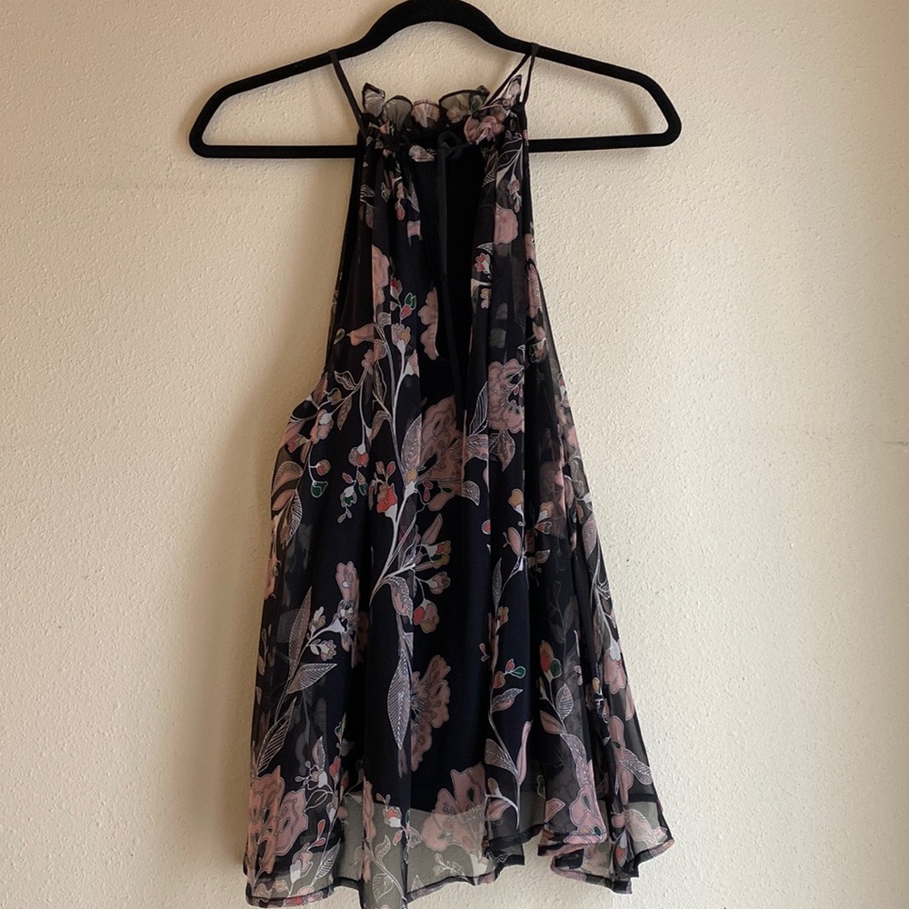 High neck amour vert blouse